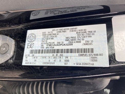 Used 2023 Ford Escape Platinum image 25