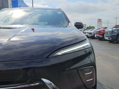 New 2026 Buick Enclave Preferred w/ Power Package image 15