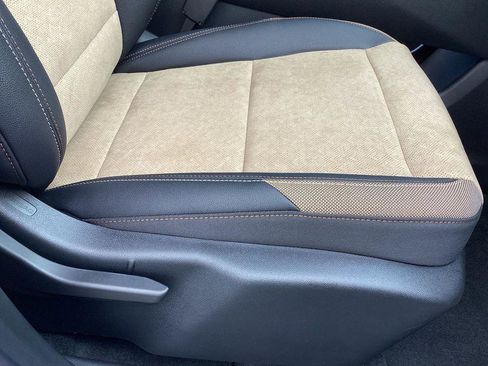 New 2026 Chevrolet Equinox ACTIV FWD image 19