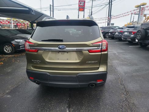 Used 2025 Subaru Ascent Premium image 13
