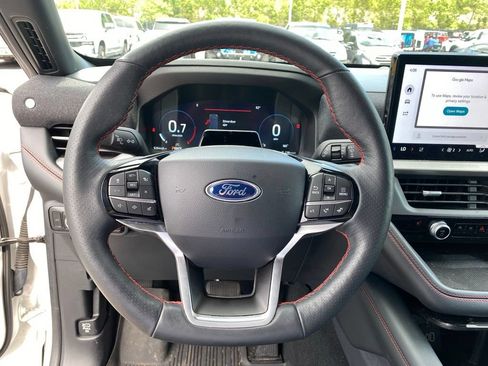 Used 2025 Ford Explorer ST-Line RWD image 13