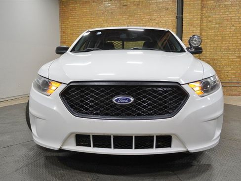Used 2015 Ford Taurus Police Interceptor FWD image 4