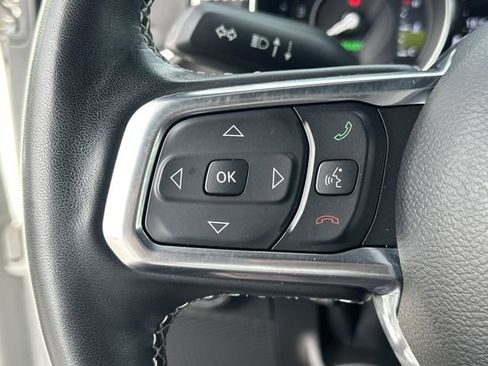 Used 2023 Jeep Wrangler Unlimited Sahara w/ Cold Weather Group image 10