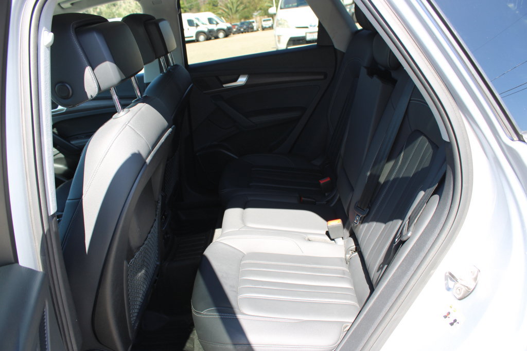 Used 2022 Audi Q5 2.0T Premium Plus w/ Premium Plus Package AWD/4WD image 16