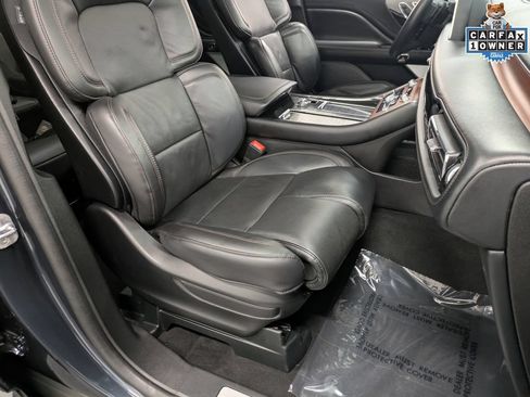 Used 2023 Lincoln Aviator Reserve w/ Equipment Group 201A AWD/4WD image 30