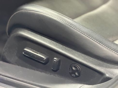 Used 2018 Honda Accord Sport image 23
