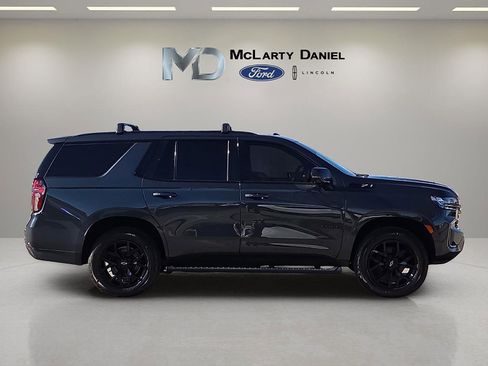 Used 2022 Chevrolet Tahoe Z71 w/ Luxury Package image 6