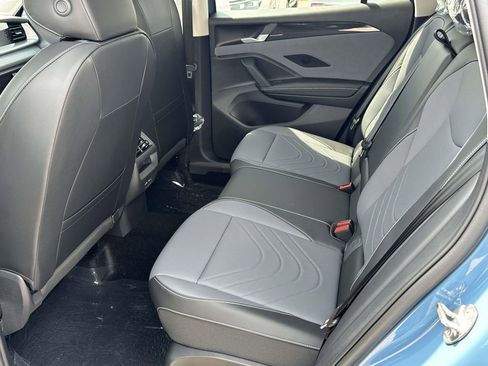 New 2026 Volkswagen Tiguan SE AWD/4WD image 8