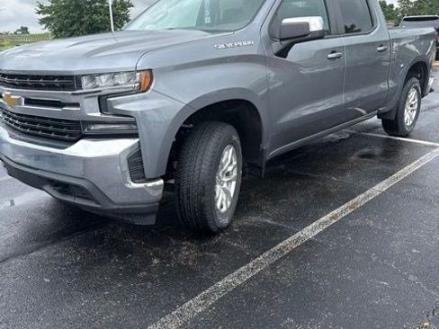 Used 2020 Chevrolet Silverado 1500 LT w/ All-Star Edition AWD/4WD image 2