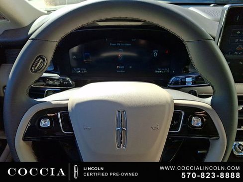 Certified 2024 Lincoln Corsair AWD image 19