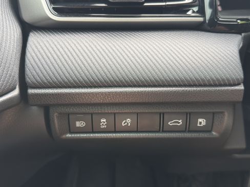 Certified 2025 Toyota Camry SE FWD image 13