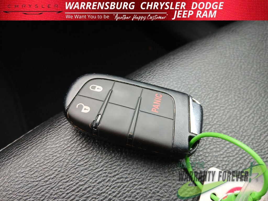 Used 2024 Jeep Compass Latitude AWD/4WD image 29