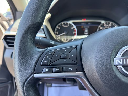 Used 2024 Nissan Altima 2.5 SV image 20