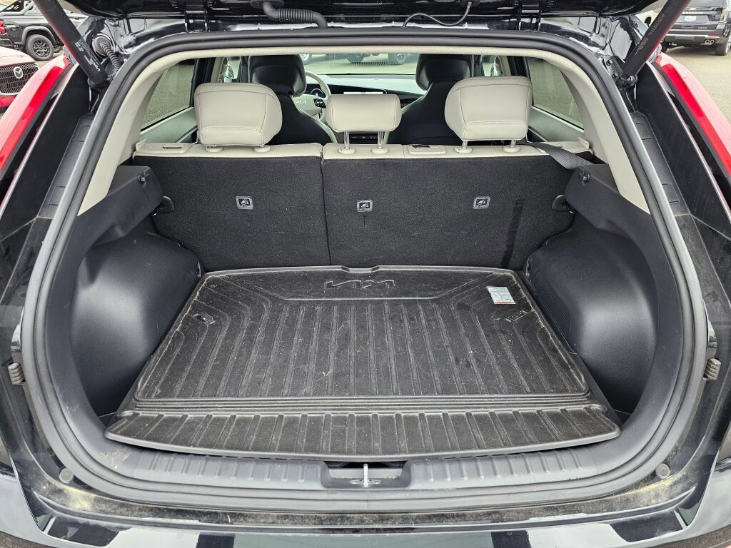 Certified 2023 Kia Niro Wind w/ Wind Preserve Package FWD image 23