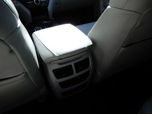 Used 2016 Acura MDX SH-AWD image 23