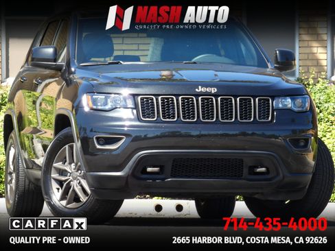 Used 2016 Jeep Grand Cherokee Laredo 75th Anniversary RWD image 3