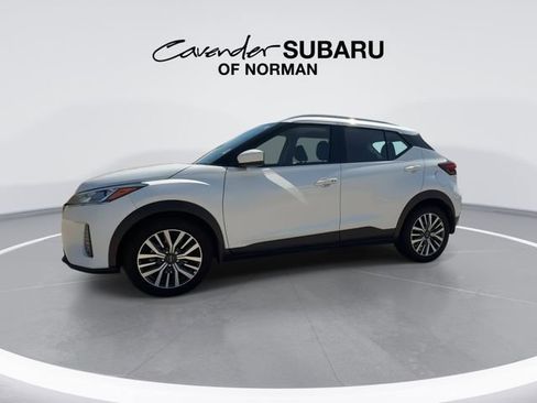 Used 2023 Nissan Kicks SV FWD image 5