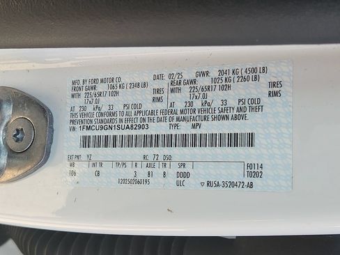 Used 2025 Ford Escape Active AWD/4WD image 26