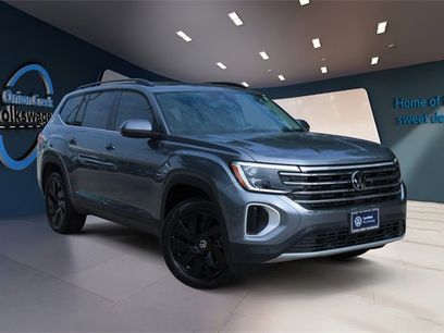 Certified 2025 Volkswagen Atlas SE