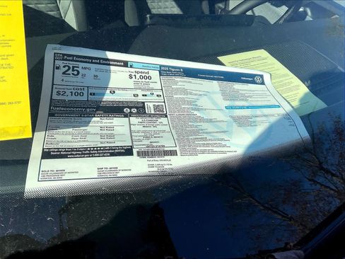 New 2025 Volkswagen Tiguan S image 17