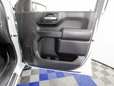 Used 2023 Chevrolet Silverado 1500 Custom Trail Boss AWD/4WD image 13