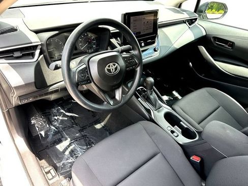 Certified 2025 Toyota Corolla LE FWD image 13