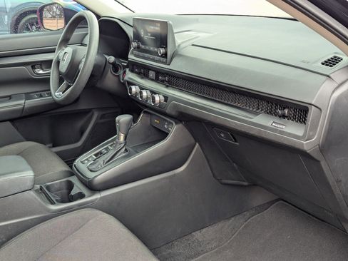 Used 2023 Honda CR-V LX image 24