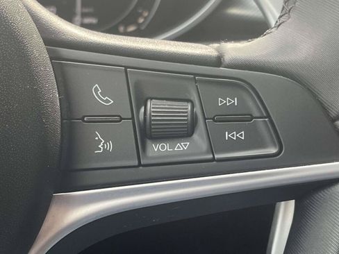 Used 2019 Alfa Romeo Stelvio Ti Sport w/ Quick Order Package 22S Sport AWD/4WD image 33