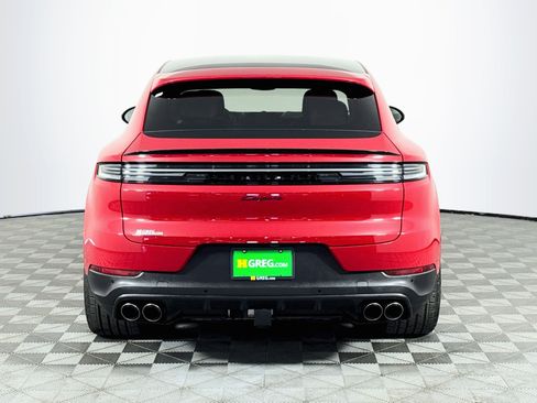 Used 2024 Porsche Cayenne Coupe w/ Premium Package Plus AWD/4WD image 7