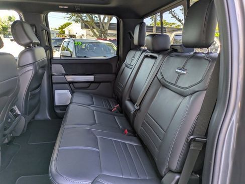 Certified 2025 Ford F350 Platinum image 19