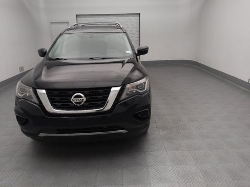 Used 2019 Nissan Pathfinder S AWD/4WD image 15