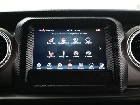 Used 2018 Jeep Wrangler Unlimited Sahara w/ Dual Top Group image 17