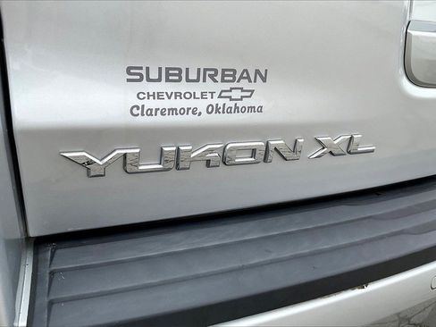 Used 2019 GMC Yukon XL SLT w/ Premium Edition image 34