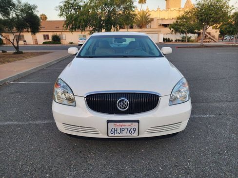 Used 2007 Buick Lucerne CXL w/ Luxury Package FWD image 3