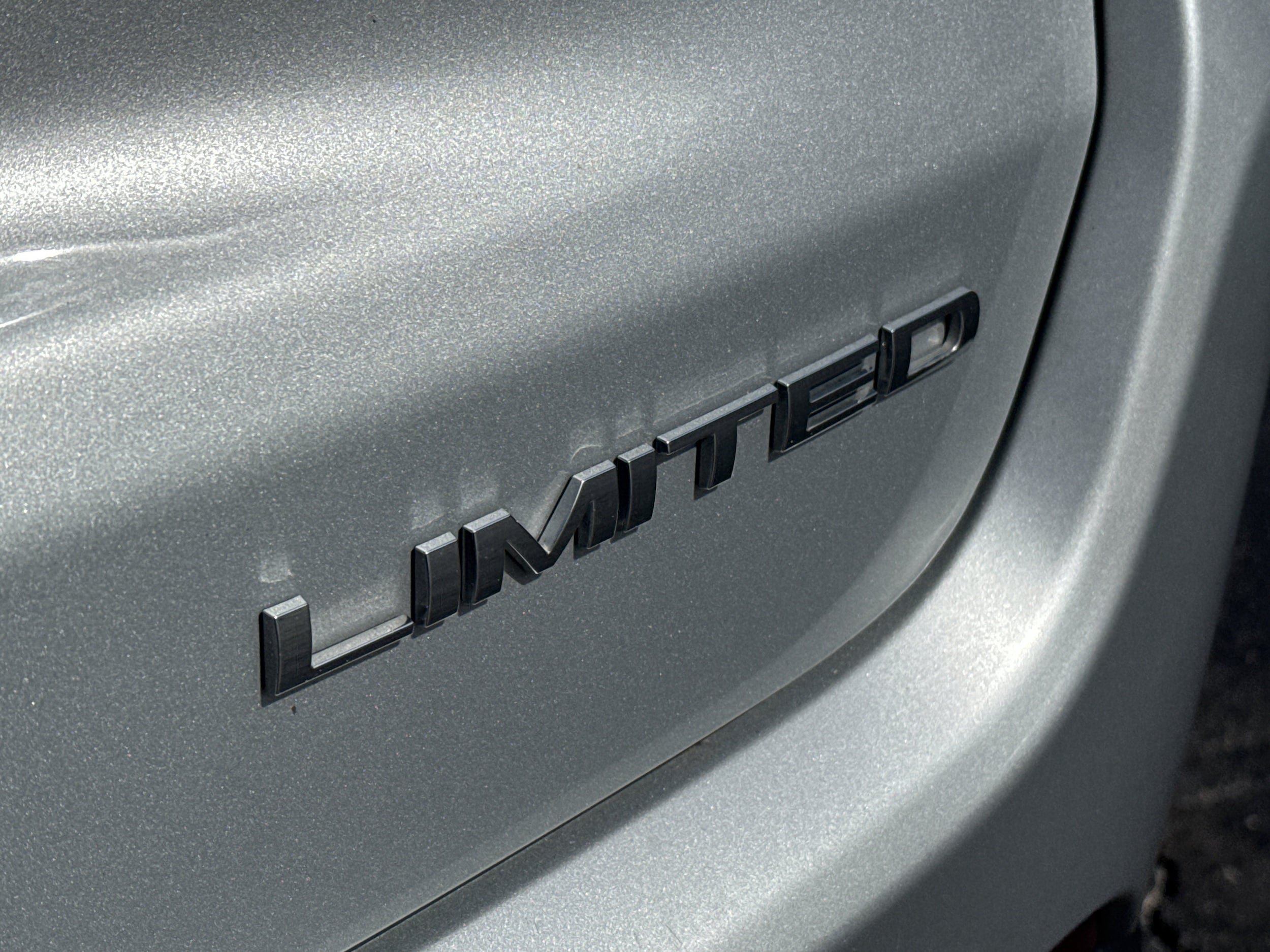 Used 2025 Jeep Compass Limited AWD/4WD image 16