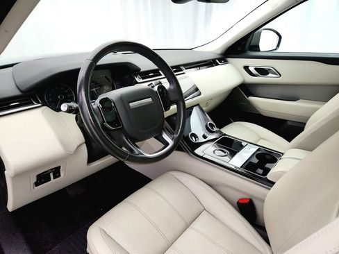 Used 2019 Land Rover Range Rover Velar S image 11