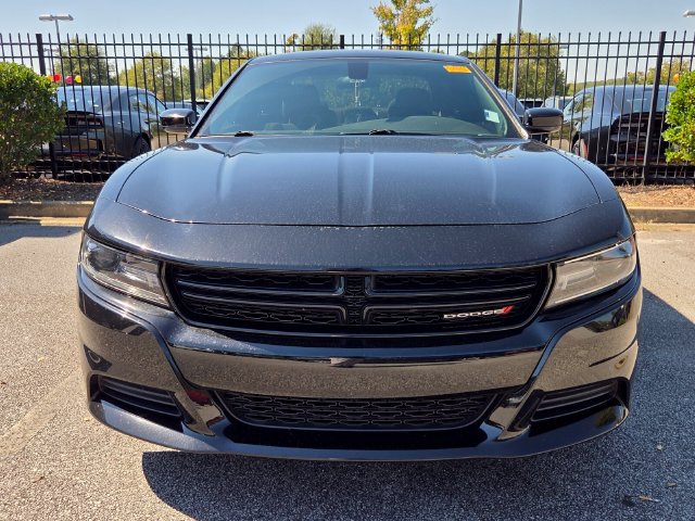 Used 2021 Dodge Charger SXT w/ Blacktop Package RWD image 2
