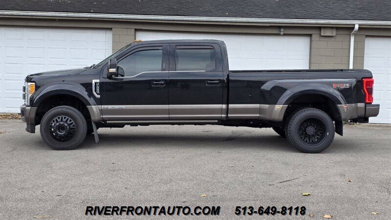 Used 2019 Ford F450 King Ranch w/ King Ranch Ultimate Package AWD/4WD image 2