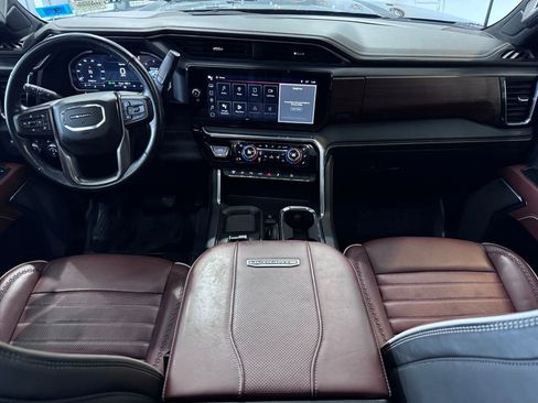 Certified 2024 GMC Sierra 2500 Denali Ultimate image 15