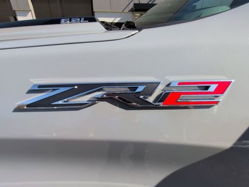 Used 2025 Chevrolet Silverado 1500 ZR2 w/ Technology Package image 33