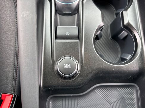 New 2026 Ford Explorer Active image 30