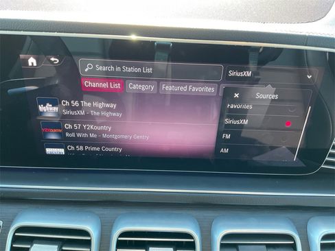 Used 2024 Mercedes-Benz GLE 450 4MATIC image 19