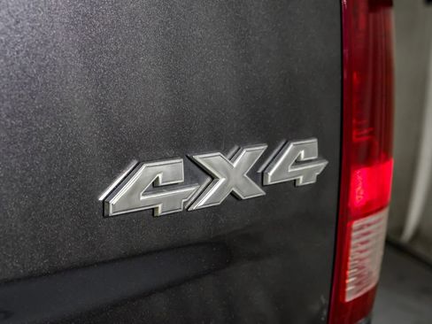 Used 2018 RAM 2500 Tradesman w/ Chrome Appearance Group AWD/4WD image 44