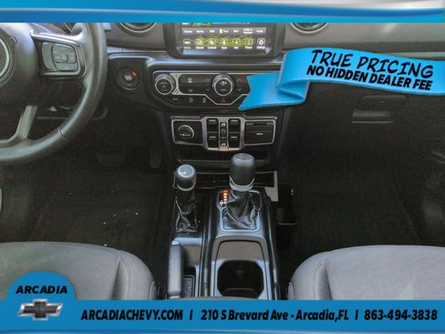 Used 2022 Jeep Gladiator Sport AWD/4WD image 18