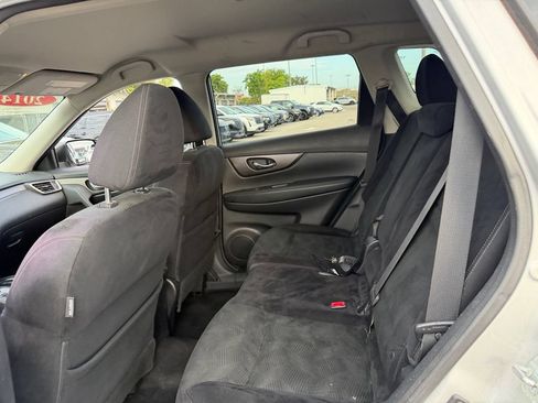 Used 2014 Nissan Rogue SV FWD image 12
