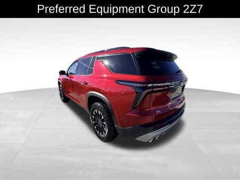 Certified 2025 Chevrolet Traverse Z71 w/ Enhanced Driving Package image 5