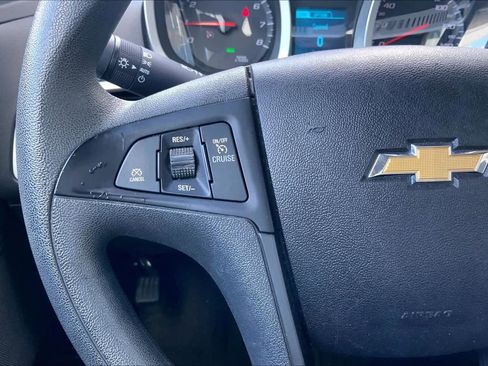 Used 2014 Chevrolet Equinox LS image 16