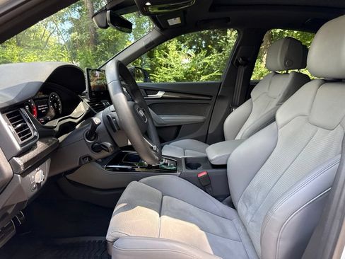 Used 2025 Audi SQ5 Premium Plus AWD/4WD image 11