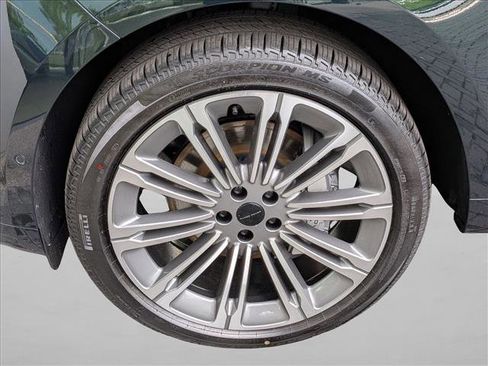 New 2026 Land Rover Range Rover Sport Dynamic SE AWD/4WD image 9