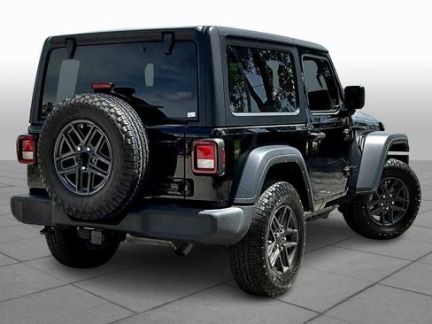Used 2024 Jeep Wrangler Sport S image 11